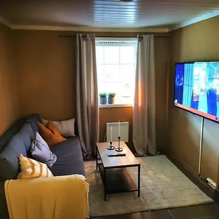 Cozy Close To Many Experiences